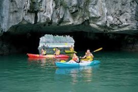 Detailed program for kayaking and trekking tour in Halong Bay