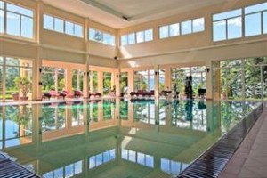 Swimming Pools in Luxury Victoria
