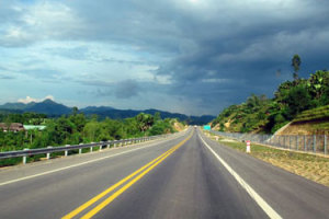 the Hanoi Lao Cai Highway